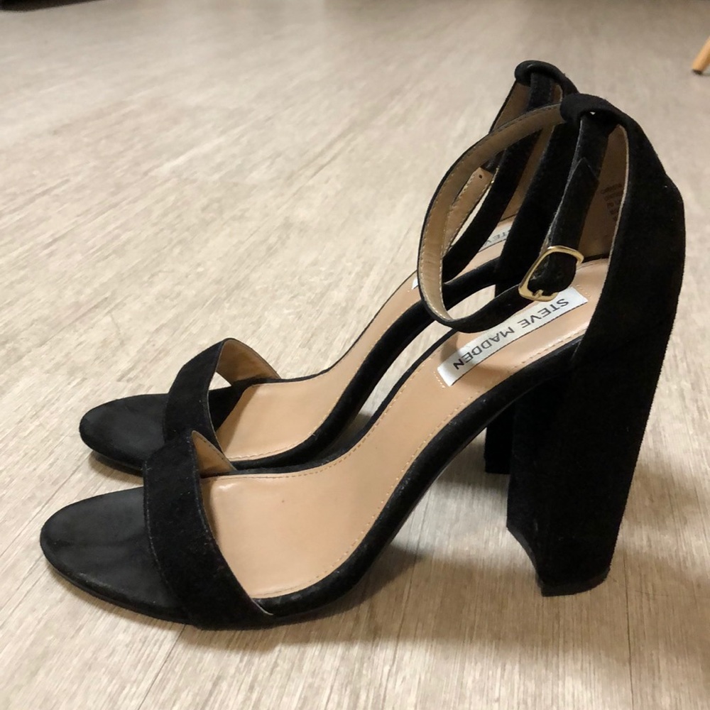 Carrson black suede heels